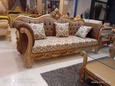 4F0D301A-AEF7-4980-BAB6-FDADC4F73BFB